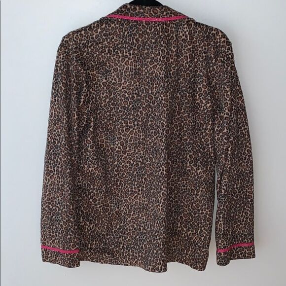 — Simply Vera Wang — Cozy, soft cheetah pajama top - Picture 5 of 5